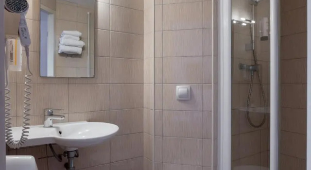 Четырёхместный семейный номер Standard c 1 комнатой The Originals City, Hôtel Mâcon Sud