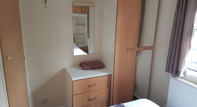 Robin Hood Retreat 2 Bedroom Chalet Free Parking, Boek Chalet Vakantiehuizen in Nottingham, Cottage
