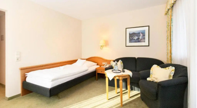 Одноместный номер Comfort с балконом Landgasthof Hotel Hirsch