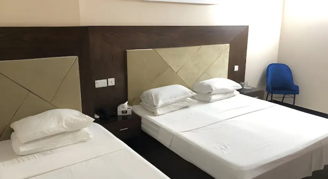 Hotel Rosewood, Book Hotel Hotels in PECHS with Parking, Parking