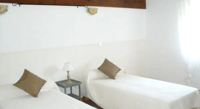 House With 2 Bedrooms in Monteux, With Shared Pool, Enclosed Garden and Wifi - 40 km From the Slopes