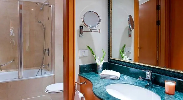 Deluxe Suite mit Balkon Aria