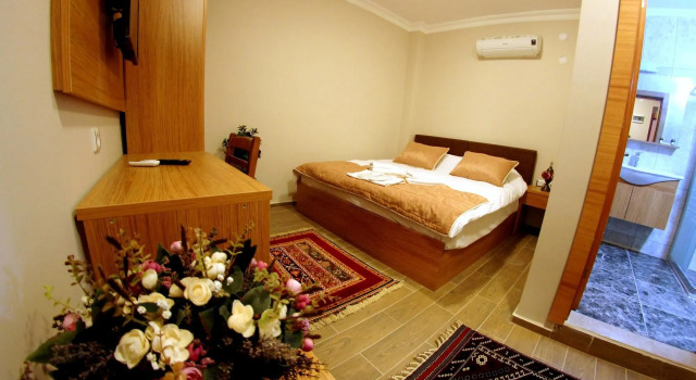Selena Hotel