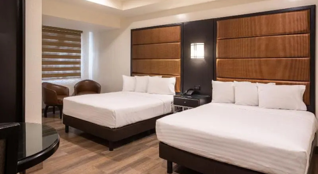 Четырёхместный номер Comfort Hotel Astor Tijuana
