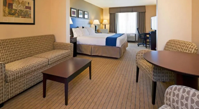 Одноместный люкс Holiday Inn Express Washington Court House by IHG