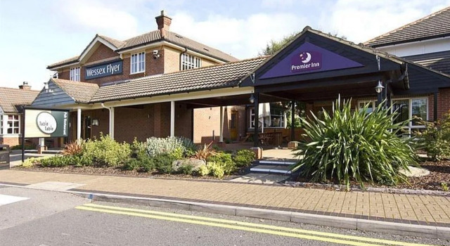 Premier Inn Bristol South, Забронировать Отель Отели Англии 3 звезды, 3*