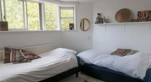 Frida Badoux B&B, Забронировать Отель Амстердам 