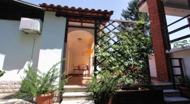 Студия Executive Guesthouse Villa Stanger