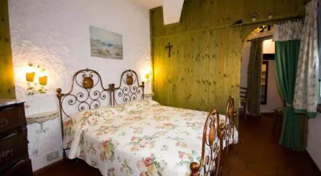 Case Vacanza la Ventura, Забронировать Отель Отели Массароза 4 звезды, 4*