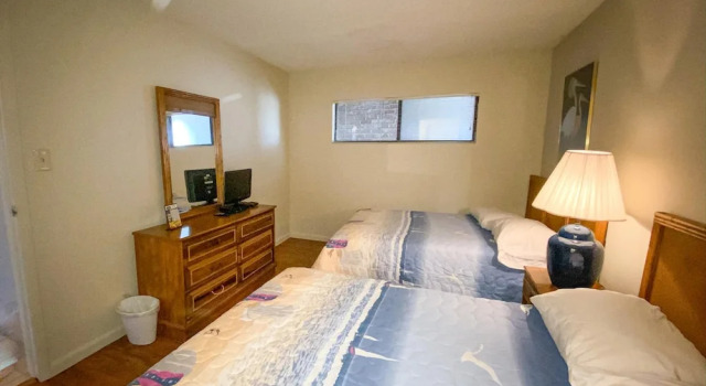 Ocean Inn 403 by Seaside Vacations