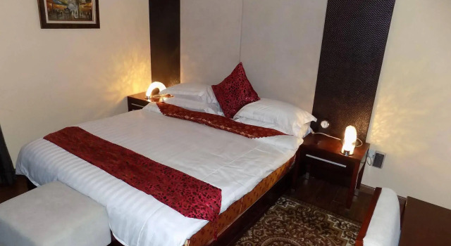 Caravel Suites, Забронировать Отель Отели Лагоса с бассейном, рядом с Red Door Gallery, Бассейн