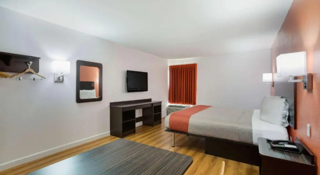Номер Standard Motel 6-Suwanee, GA - Gwinnett Center