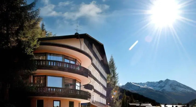 Panoramahotel Pawlik, Rezerwuj Hotel Hotele w Salzburg z parkingiem, Parking