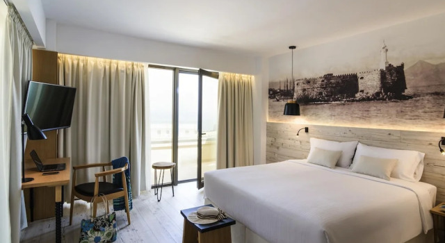 Двухместный номер Deluxe с балконом Ibis Styles Heraklion Central