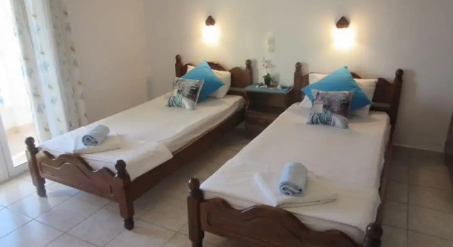 Aris Paschalia Studios, Prenota Hotel Agios Georgios Epiro