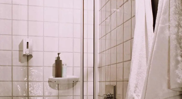 Кровать в общем номере Room Chueca