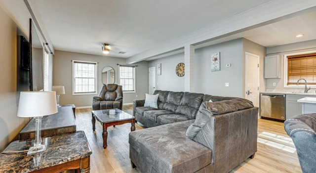 Walkable Stay Near Hudson River, Dining & Shopping, Book Lejlighed  