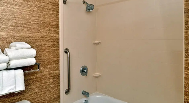 Двухместный люкс c 1 комнатой Holiday Inn Express & Suites Ironton by IHG
