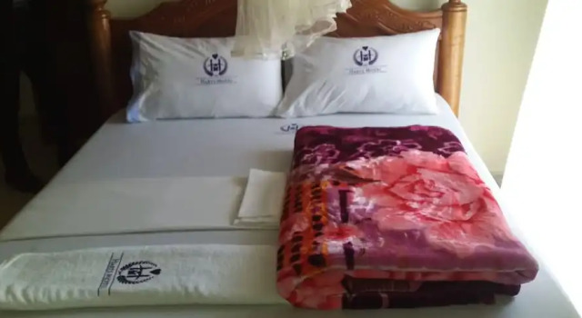 Deluxe Doppel Zimmer mit Balkon Harts Motel