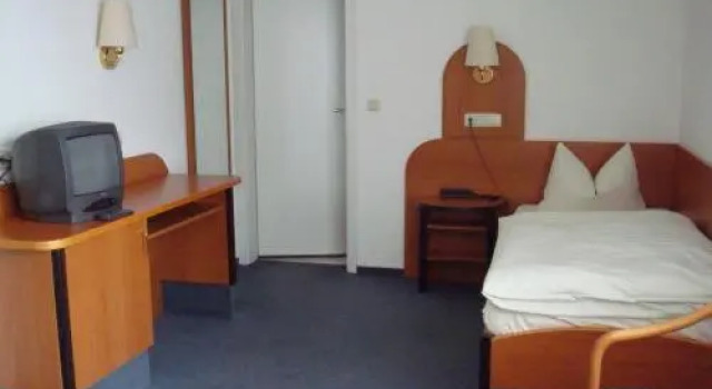 Номер Standard Hotel zur Eisenbahn