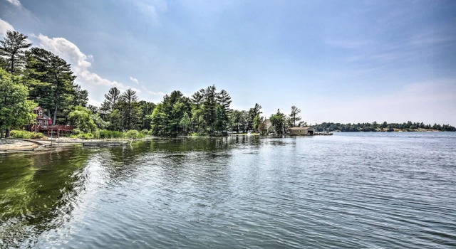 Private Island With Land Access 2 Bedroom Cabin by RedAwning, Buchen Sie Ferienhaus Chippewa Bay USA