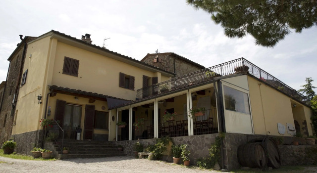 Agriturismo Poggio Pistolese, Buchen Sie Bauernhof Hotels in Montaione mit Pool, Schwimmbad