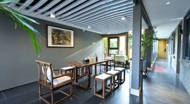 Xihai Bamboo Courtyard (Houhai Jishuitan Subway Station), Rezerwuj Hotel Nanyuan 