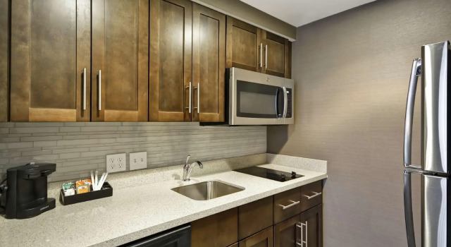Двухместный люкс Homewood Suites By Hilton Warren Detroit
