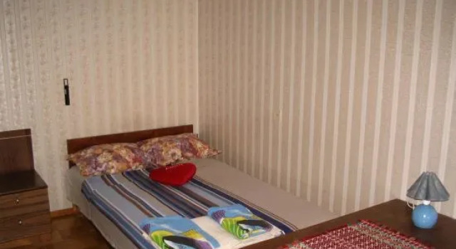 Frendlen Papiniidu Apartment, Book Lejlighed Hoteller i Pärnumaa med parkering, Parkering