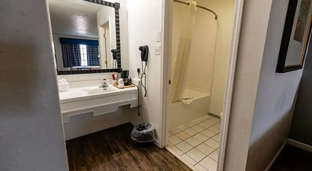 Номер Standard American Inn & Suites Russellville