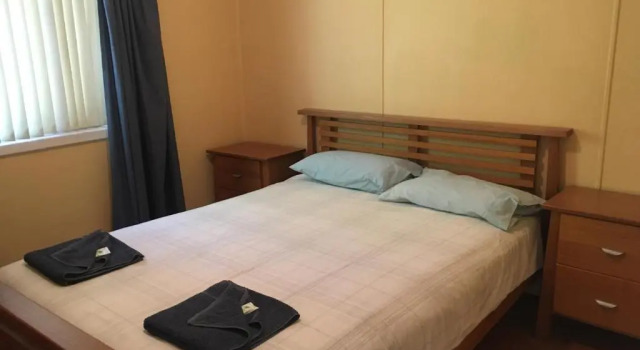 Cottage 53 - Topspot Cottages, Забронировать Дом для отпуска Джуриен-Бэй Coral Coast, рядом с Причал Джуриэн-Бэя
