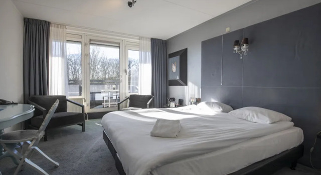Номер Comfort с балконом Fletcher Hotel Landgoed Avegoor