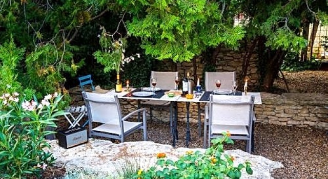 la Bastide Jouval, Rezerwuj Bed and Breakfast Hotele w Luberon z basenem, Basen