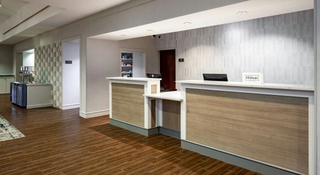 Homewood Suites by Hilton Jacksonville-South/St. Johns Ctr.