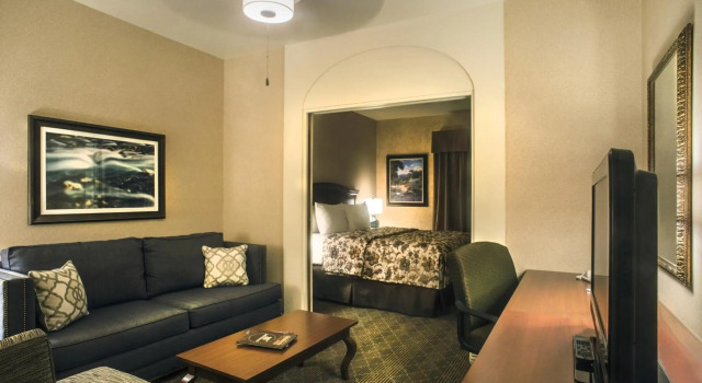 Inn on Barons Creek, Забронировать Отель Фредериксберг Texas Wine Country, рядом с Театр Rockbox