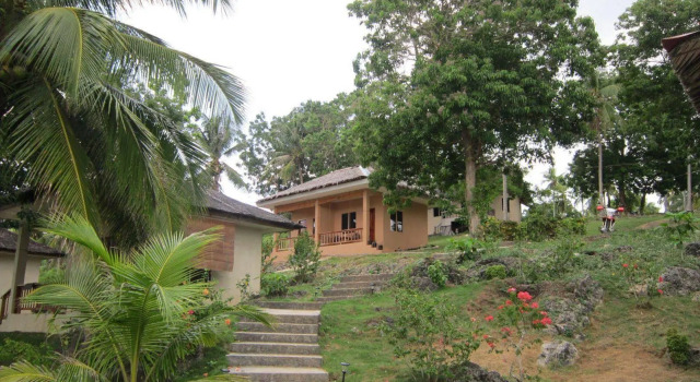 Flora's Dive & Resort, Забронировать Курортный отель Курортные отели Siquijor Island, Курортный отель