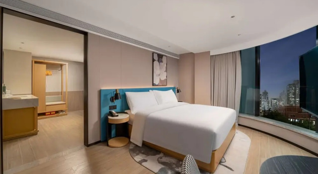 Двухместный номер Deluxe Hilton Garden Inn Shanghai Caoyang