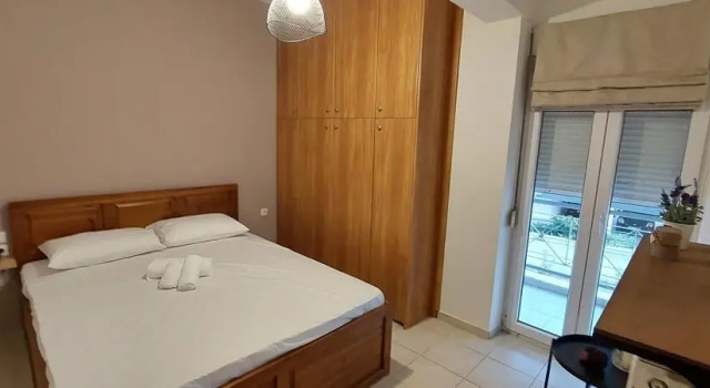 Tupil Cozy Home - Bright Seaview Retreat, Book Hotel Volos 