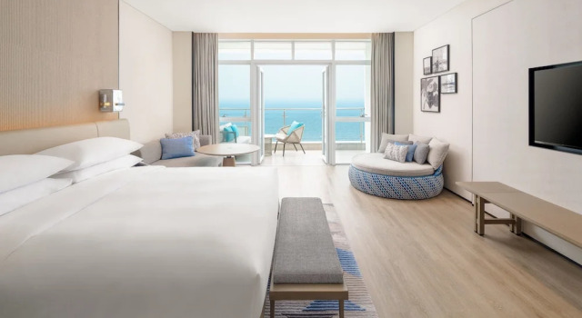 Номер Premier Sheraton Beihai Resort