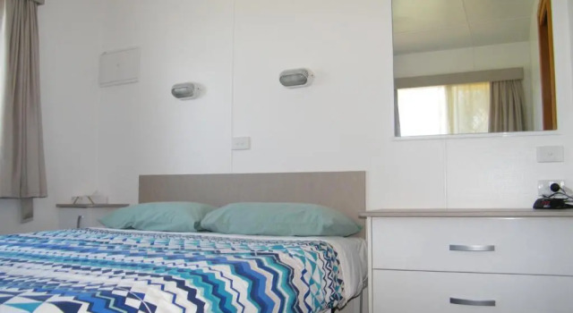 Номер Deluxe с 2 комнатами Bega Caravan Park