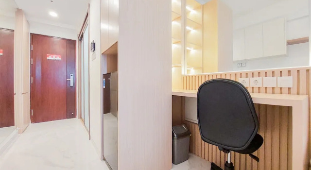 Comfy Studio Room At 31St Floor Sky House Bsd Apartment, Book Apartment Legok West Java