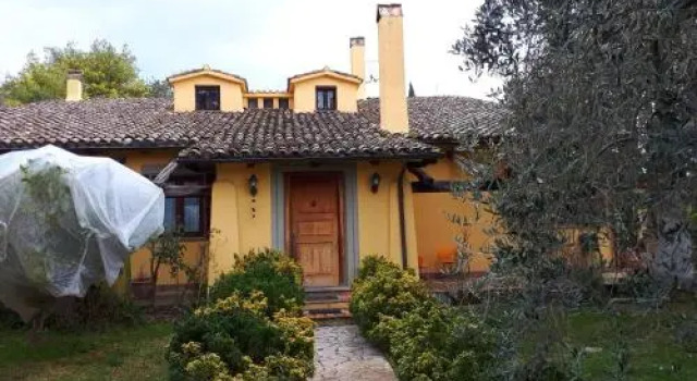 Villa Clara B&B, Забронировать Отель «постель и завтрак» Отели Лацио с бассейном, Бассейн
