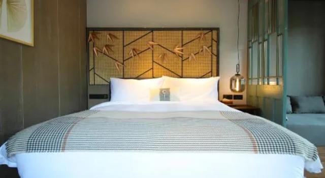 Капсула Deluxe Yee Choi Hotels & Resorts