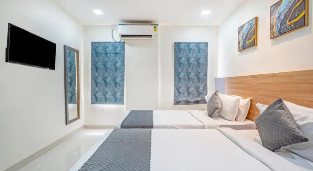 Номер Deluxe Hotel Eminent Suites