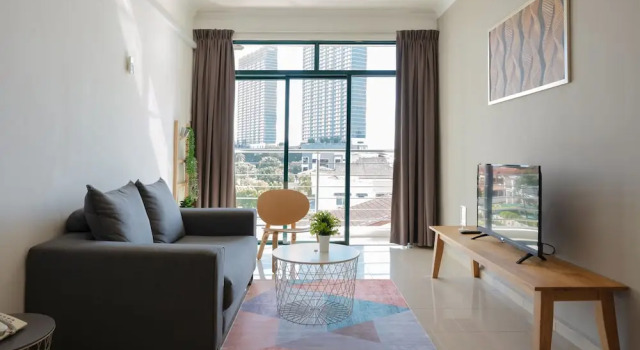 Апартаменты Superior с 3 комнатами с балконом Golden View Serviced Apartments