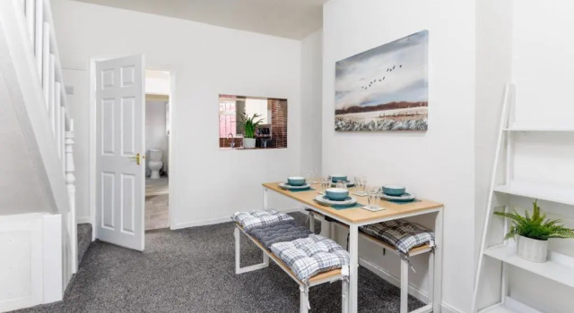 Air Host and Stay - Grafton House amazing view sleeps 6 free parking, Prenota Hotel Liverpool Merseyside