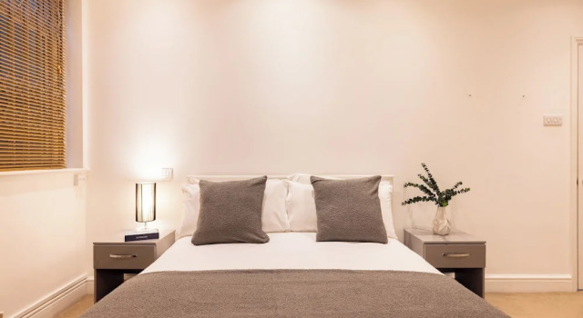 Charming City Retreat in Central London, Забронировать Отель Лондон Большой Лондон, рядом с Грин Парк