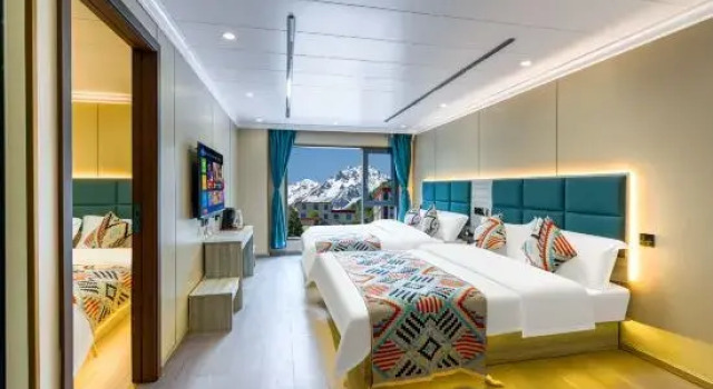 Люкс Deluxe Kangding Yilin Qingshe B&B