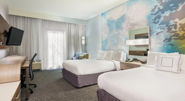 Четырёхместный номер Standard Courtyard by Marriott Wilmington/Wrightsville Beach