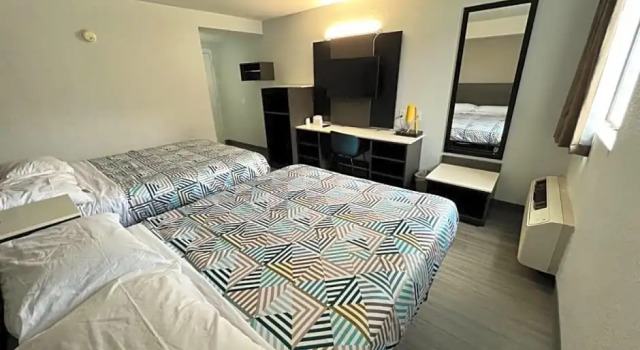 Четырёхместный люкс Motel 6-Council Bluffs, IA - Omaha East